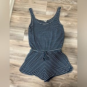 Forever 21 Romper Sz small